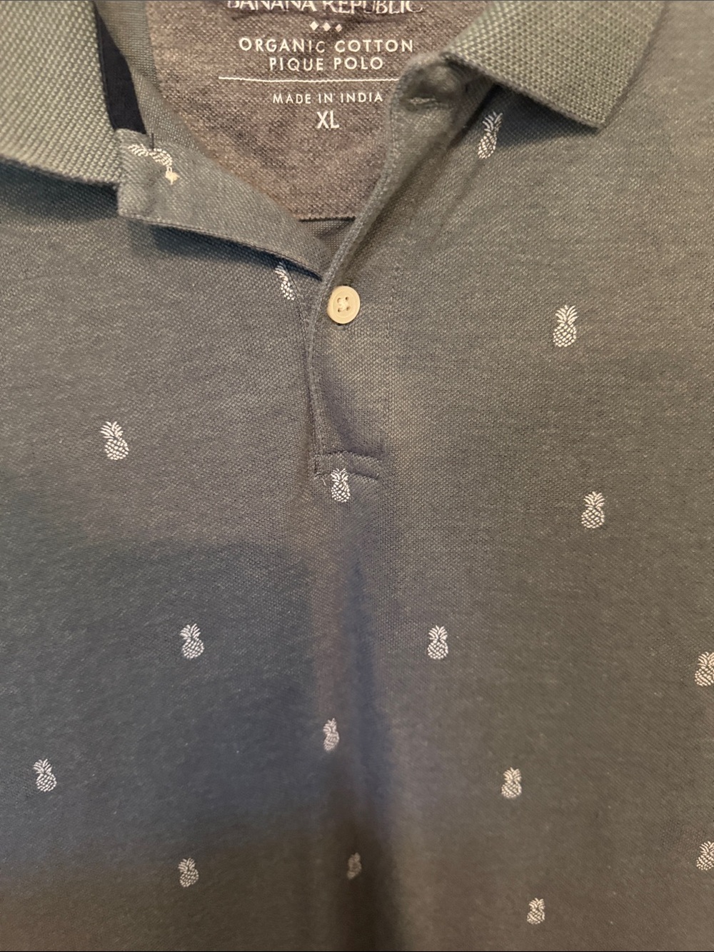 Banana Republic Men’s Teal Green Polo with Pineapple Micro Print - Picture 4 of 6